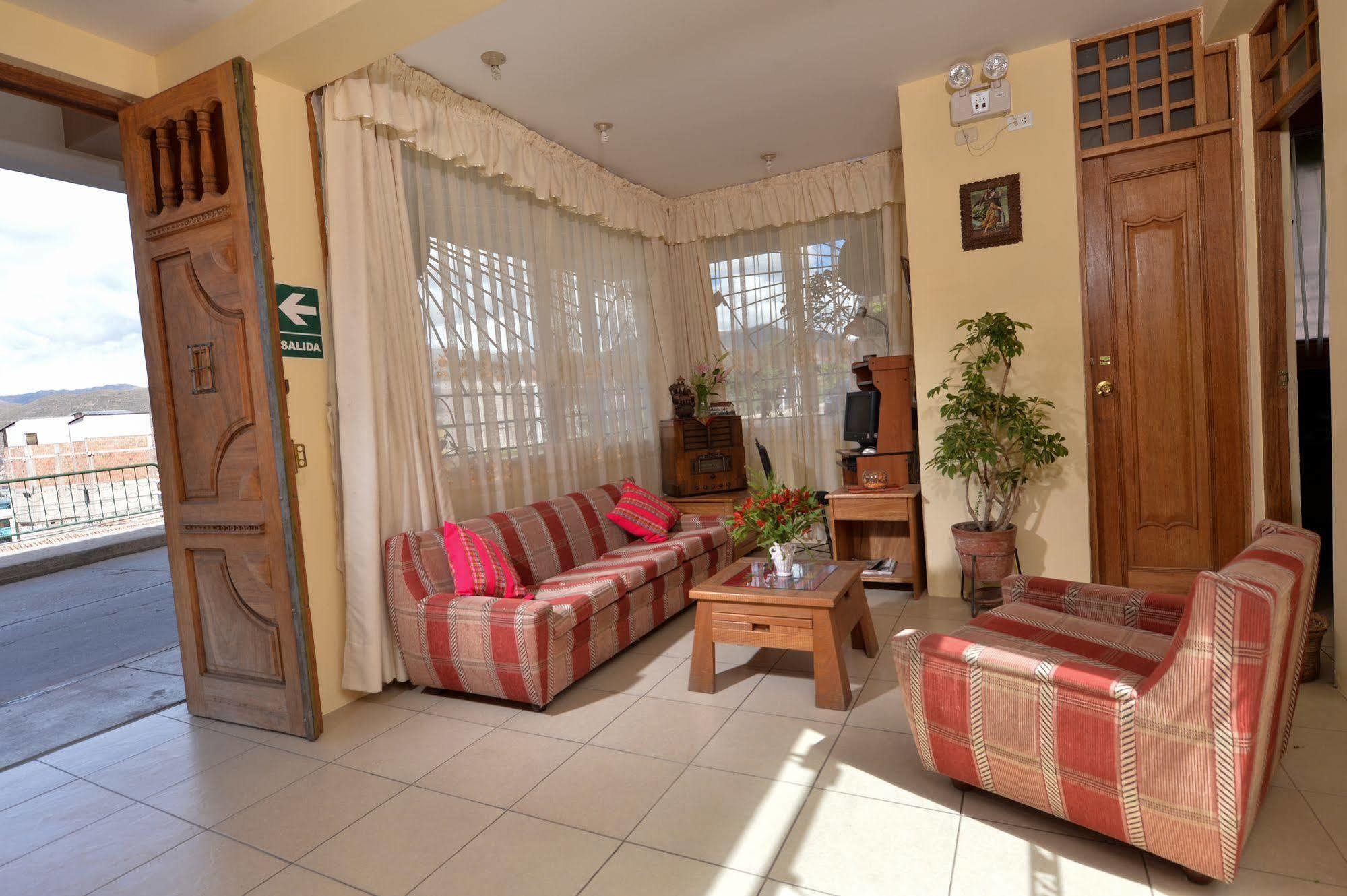Hostal Atlantis Куско Экстерьер фото